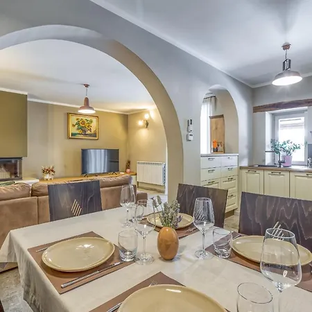 Villa Kata In Selina