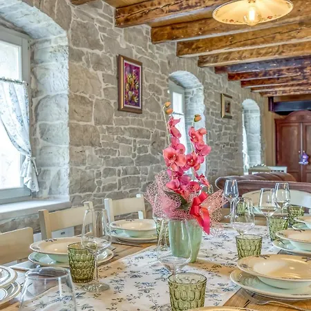 Kata In Selina Villa